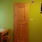 Pr Ambruzarju &