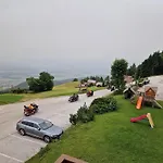 Pr Ambruzarju & 3* Cerklje na Gorenjskem