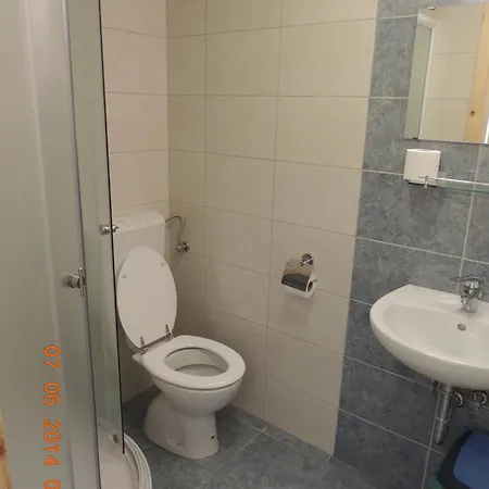 Pr Ambruzarju & Konukevi Cerklje na Gorenjskem