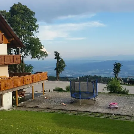 Pensión Pr Ambruzarju & Cerklje na Gorenjskem