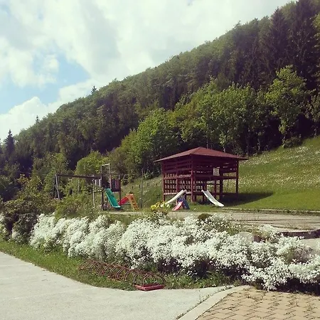 Pr Ambruzarju &