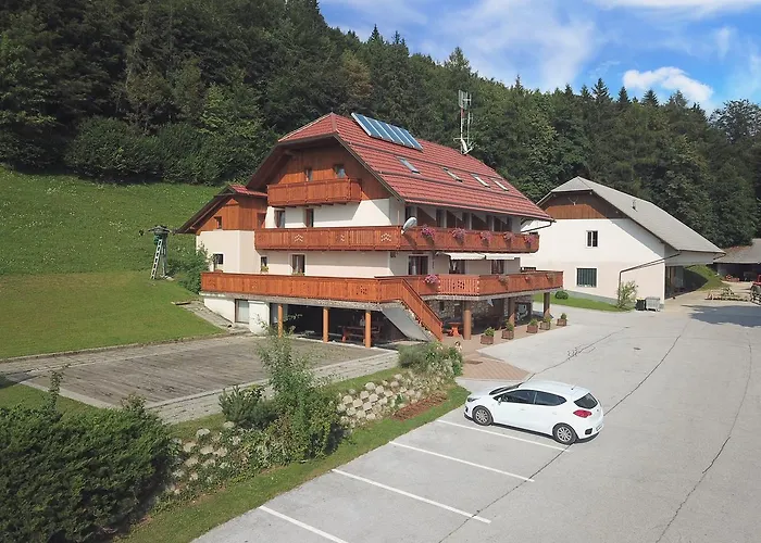 Gasthuis Pr Ambruzarju & Cerklje na Gorenjskem